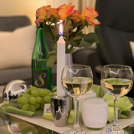 Mit Infrarotwaermekabine By Interhome *