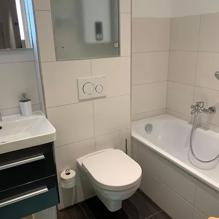 Mit Infrarotwaermekabine By Interhome