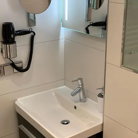Mit Infrarotwaermekabine By Interhome Goslar
