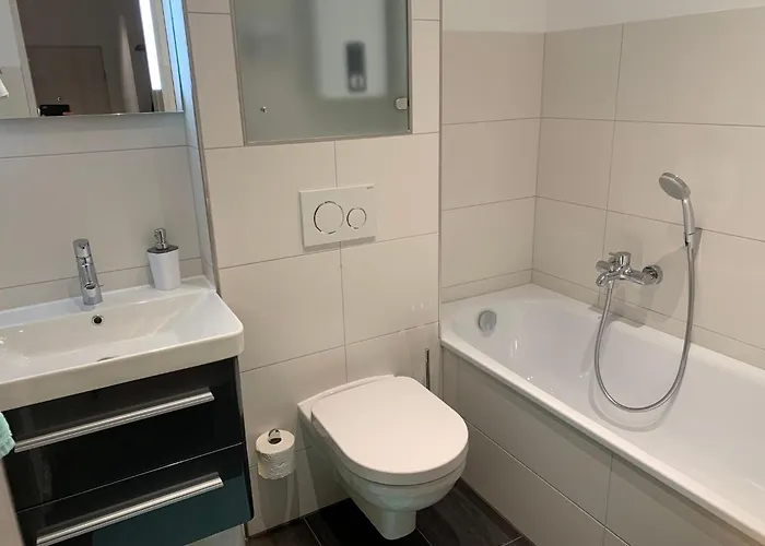Mit Infrarotwaermekabine By Interhome